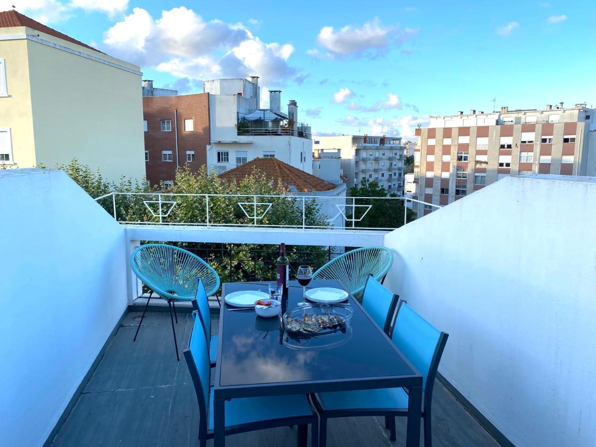 Casa Da Fonte - Vintage House And Rooftop Figueira da Foz Exteriör bild